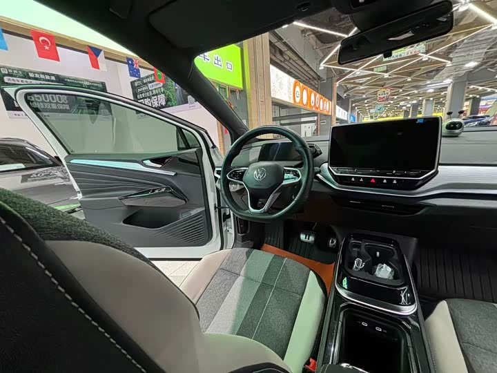 Фото 21 - Volkswagen ID.4 Crozz