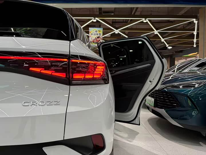 Фото 27 - Volkswagen ID.4 Crozz