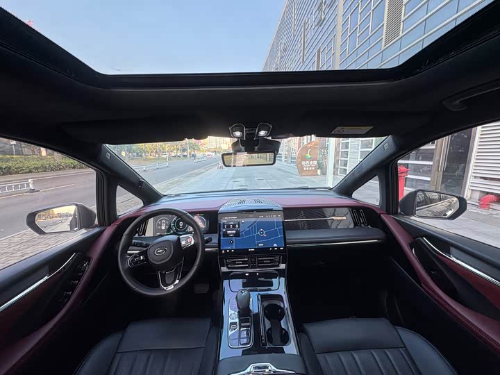 Фото 10 - GAC Trumpchi M8