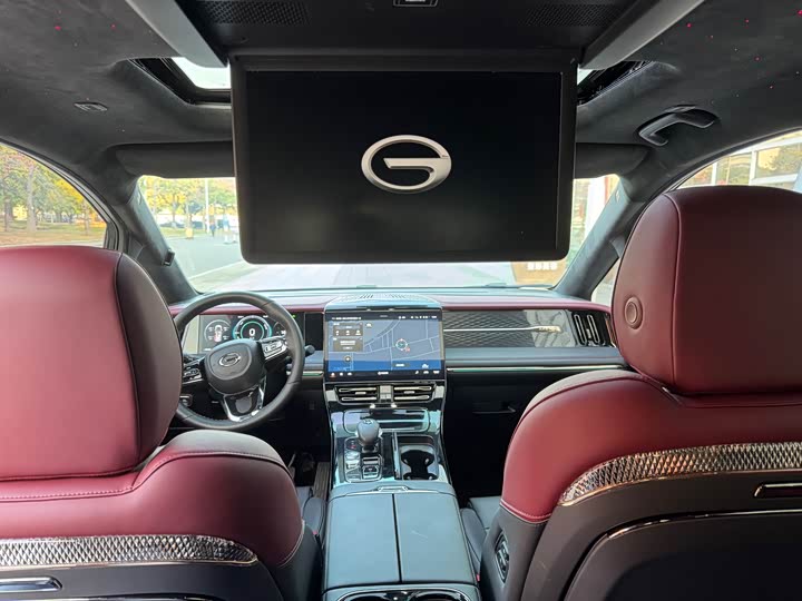 Фото 11 - GAC Trumpchi M8