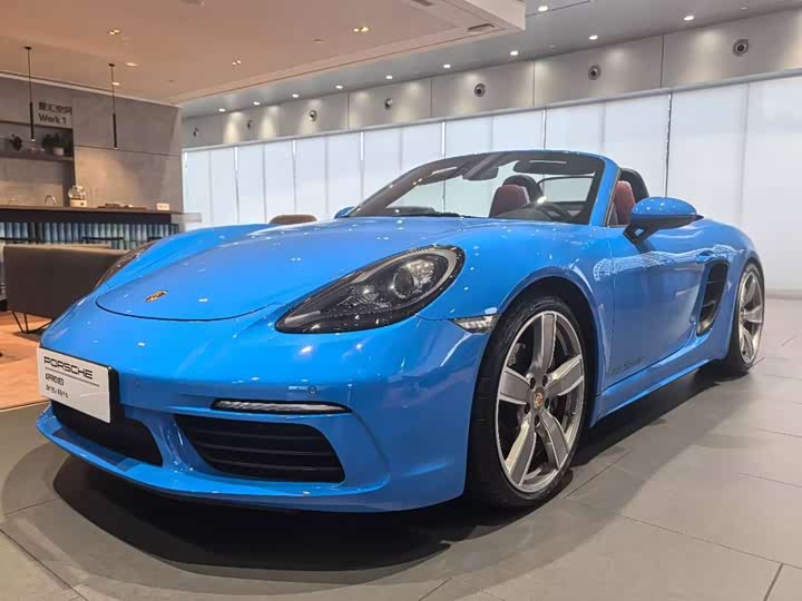 Фото 1 - Porsche 718