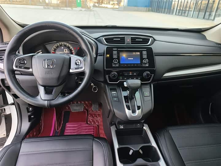 Фото 10 - Honda CR-V