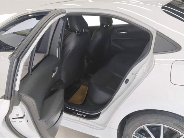 Фото 11 - Toyota Levin