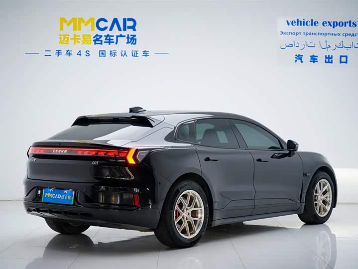 Фото 4 - Zeekr 001