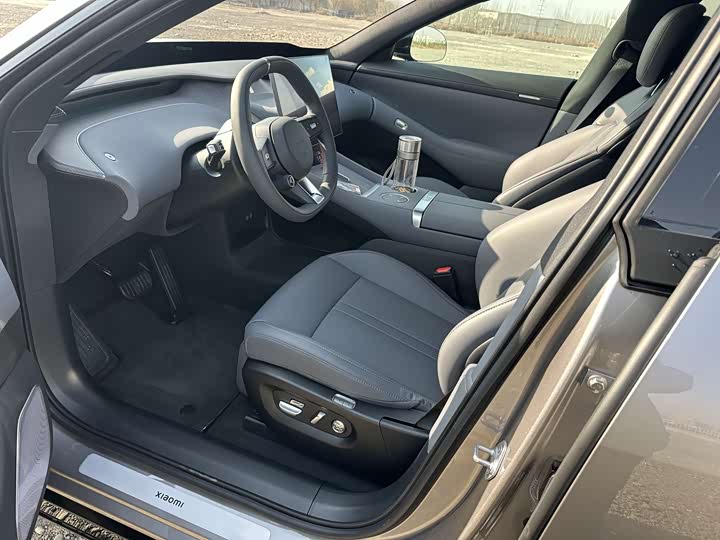 Фото 13 - Xiaomi YU7