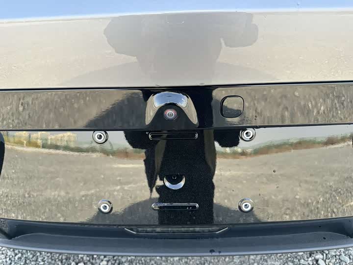 Фото 14 - Xiaomi YU7