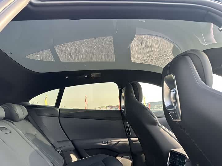 Фото 7 - Xiaomi YU7