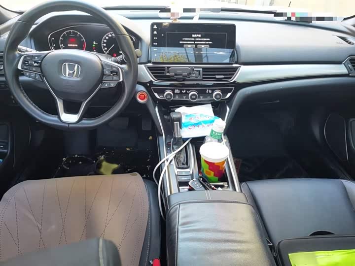 Фото 13 - Honda Inspire