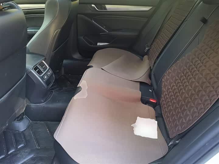 Фото 15 - Honda Inspire