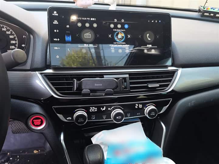 Фото 6 - Honda Inspire