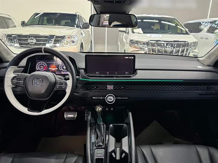 Фото 13 - Honda Accord