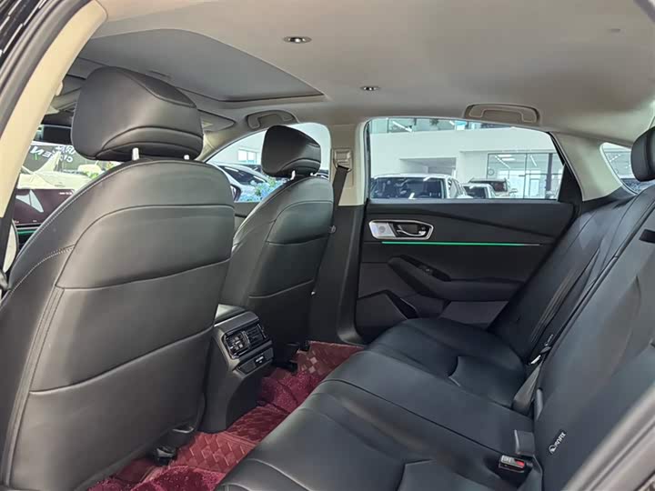 Фото 16 - Honda Accord