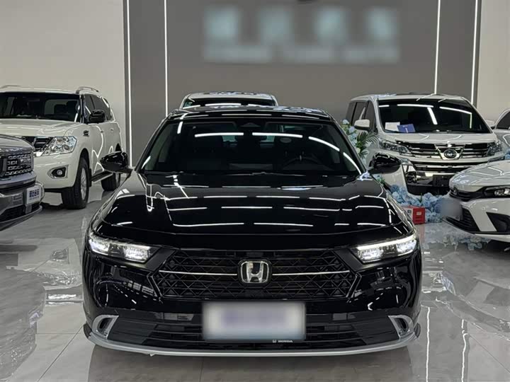 Фото 7 - Honda Accord