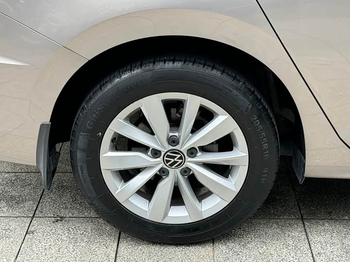 Фото 16 - Volkswagen Bora