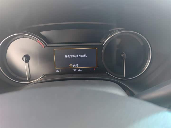 Фото 11 - Cadillac CT4