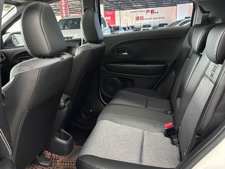 Фото 16 - Honda XR-V