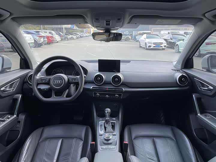 Фото 4 - Audi Q2L