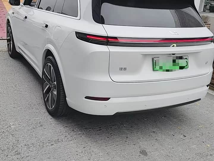 Фото 5 - LiXiang L7