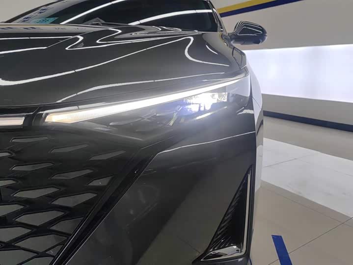 Фото 5 - Changan Raeton Plus