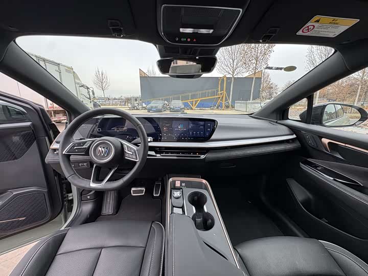 Фото 8 - Buick Electra E4