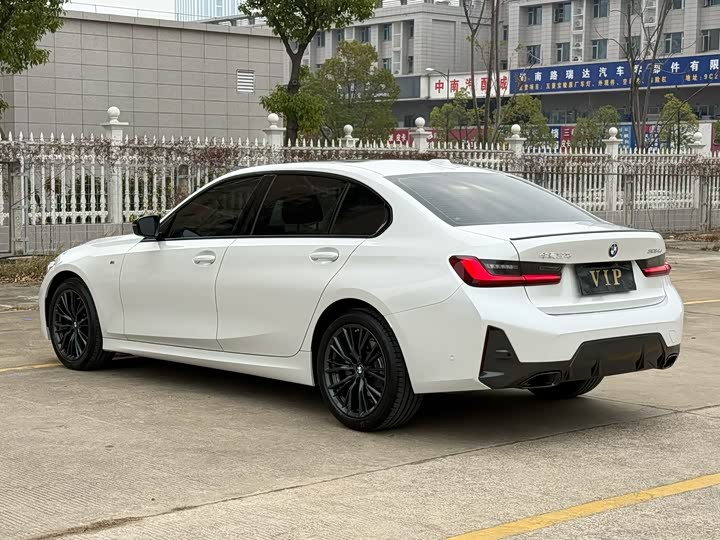 Фото 9 - BMW 3 Series