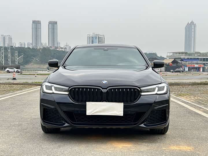 Фото 1 - BMW 5 Series