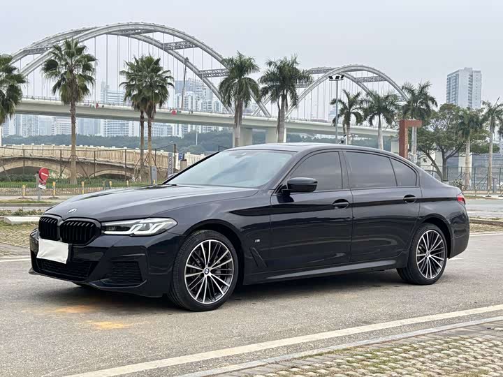 Фото 4 - BMW 5 Series