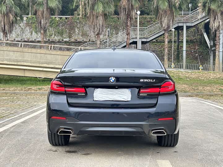 Фото 7 - BMW 5 Series