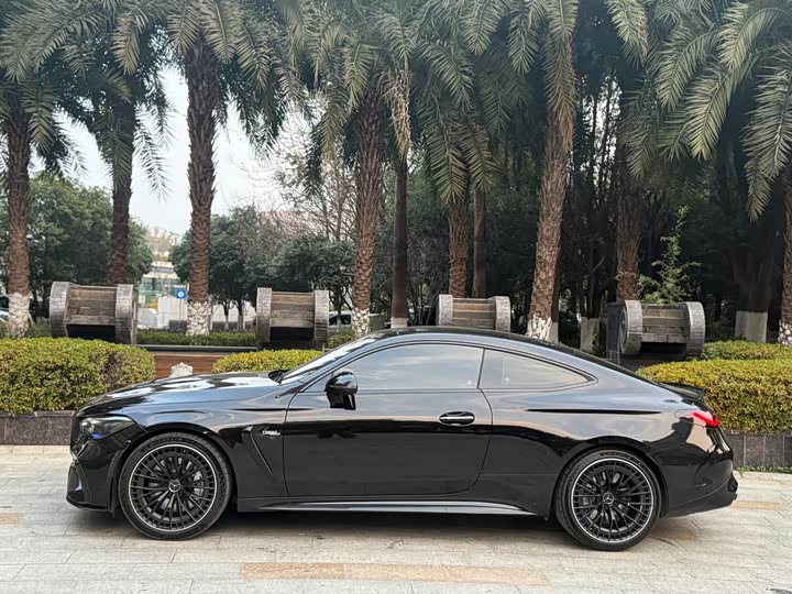 Фото 2 - Mercedes-Benz CLE-Class AMG