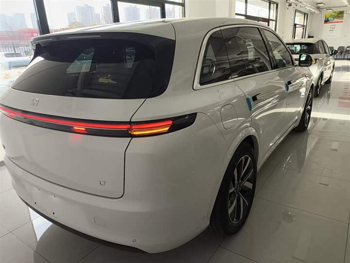 Фото 7 - LiXiang L7