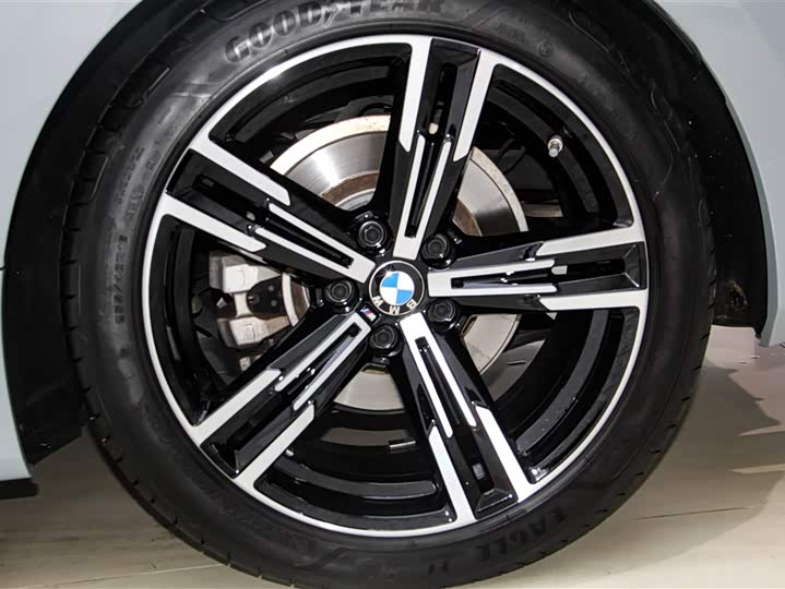 Фото 9 - BMW 4 Series