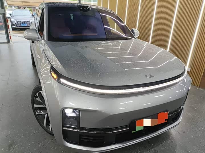 Фото 2 - LiXiang L9