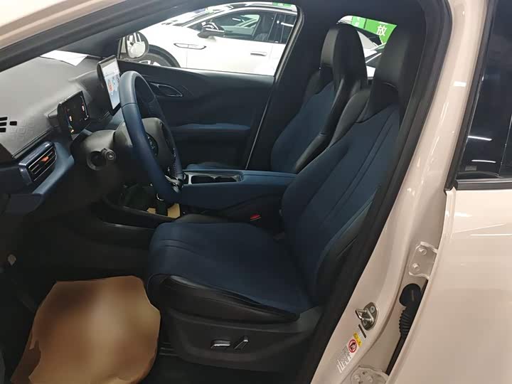 Фото 15 - BYD Seagull