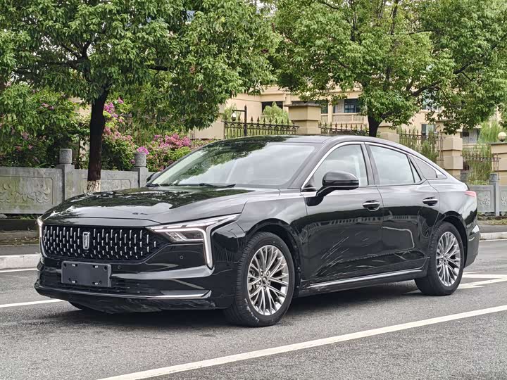 Фото 1 - Bestune B70