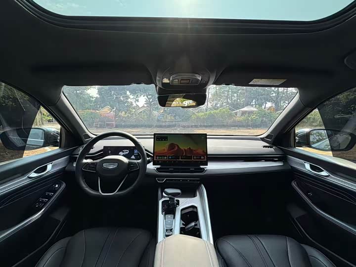 Photo 14 - Geely Preface