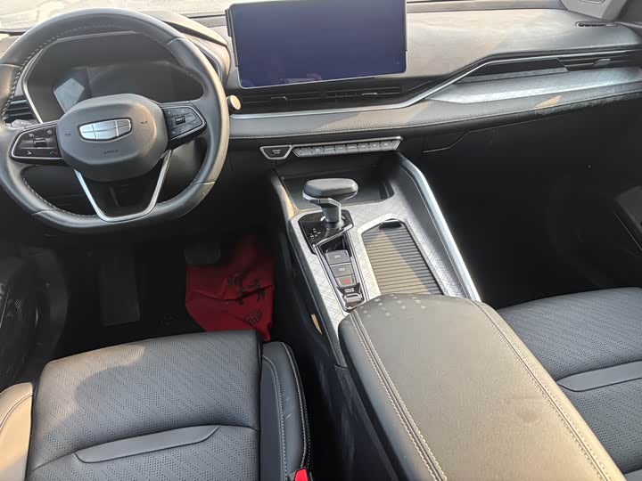 Фото 5 - Geely Preface