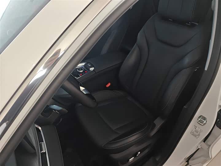 Фото 15 - Chery Tiggo 8 Pro