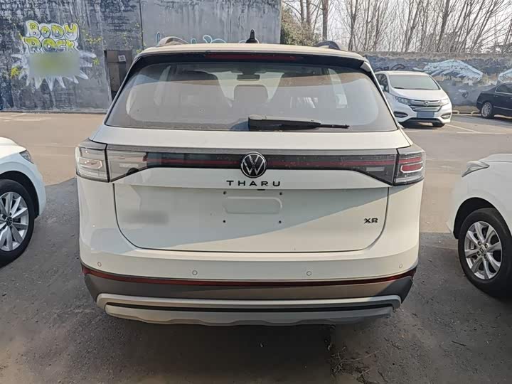 Фото 6 - Volkswagen Tharu