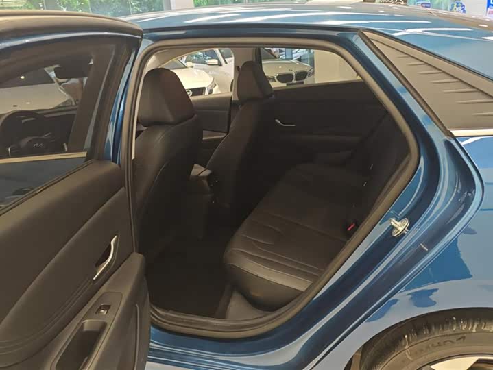 Фото 11 - Hyundai Elantra N line