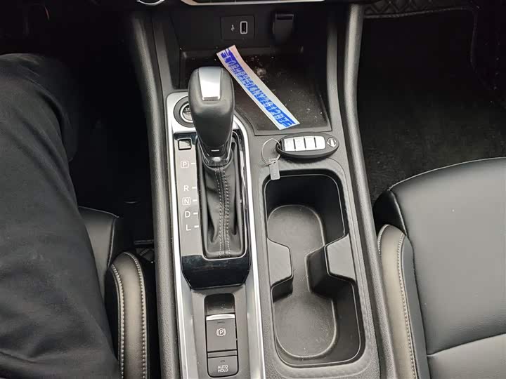 Фото 14 - Nissan Sylphy