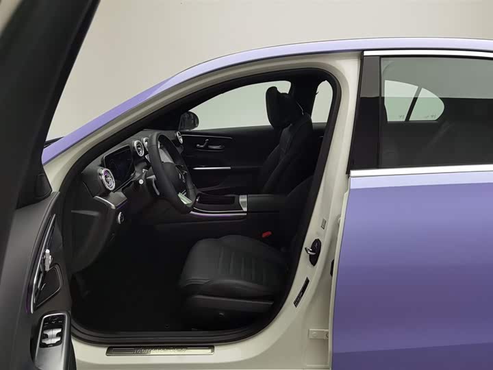 Фото 10 - Mercedes-Benz C-Class