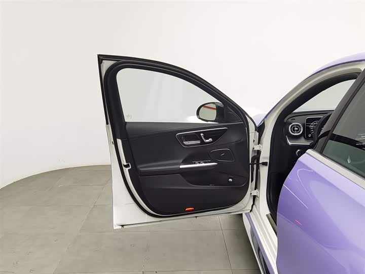 Фото 8 - Mercedes-Benz C-Class