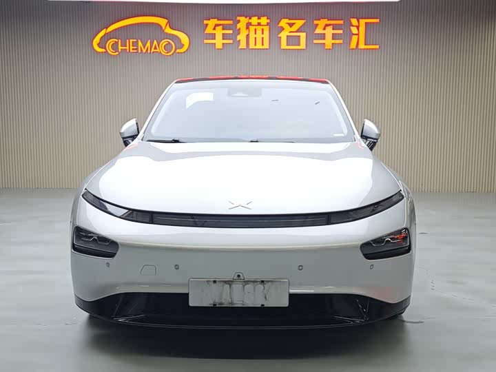 Фото 3 - XPeng P7