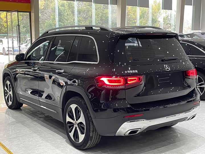 Фото 5 - Mercedes-Benz GLB-Class