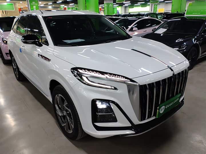 Фото 4 - Hongqi HS3 Hybrid