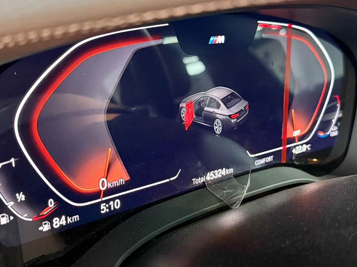 Фото 19 - BMW 5 Series