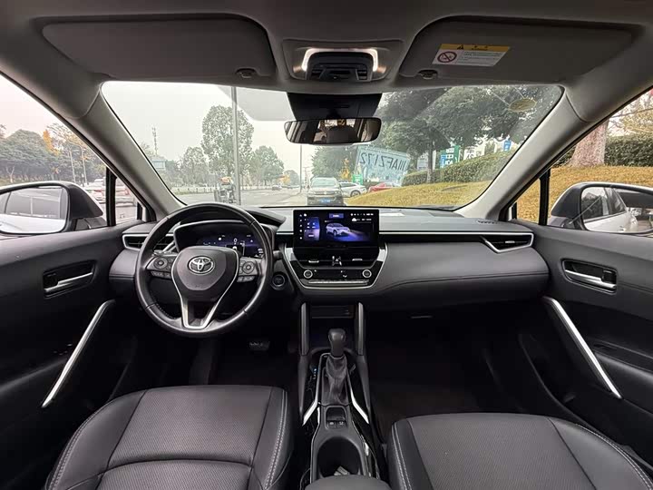 Фото 11 - Toyota Frontlander