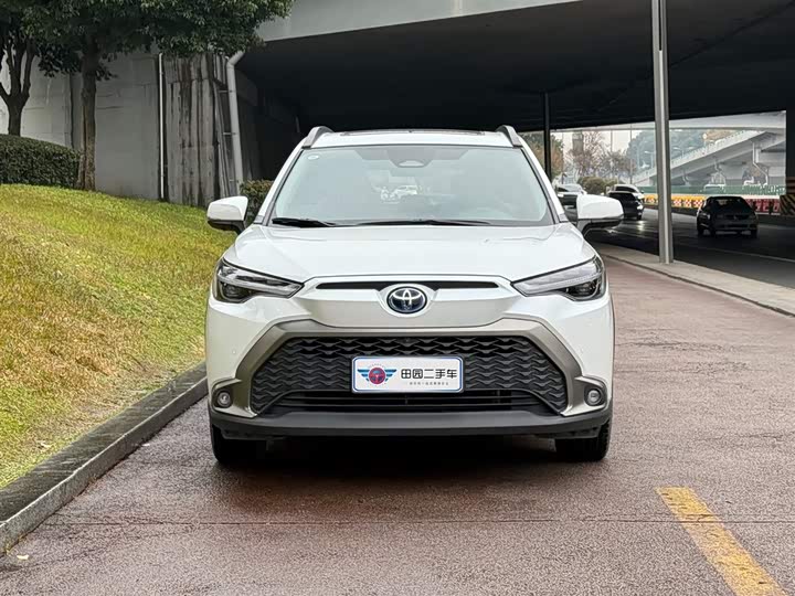 Фото 2 - Toyota Frontlander