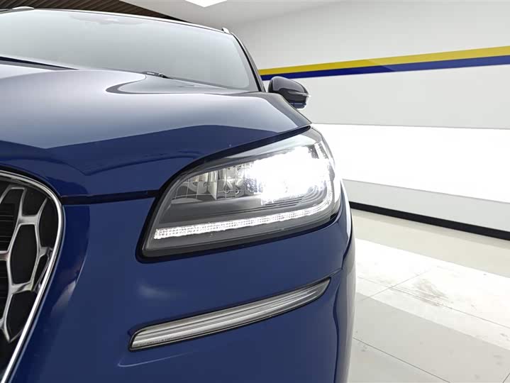 Фото 5 - Lincoln Corsair