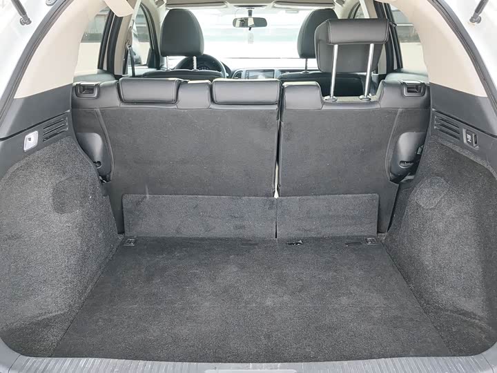 Фото 9 - Honda Vezel